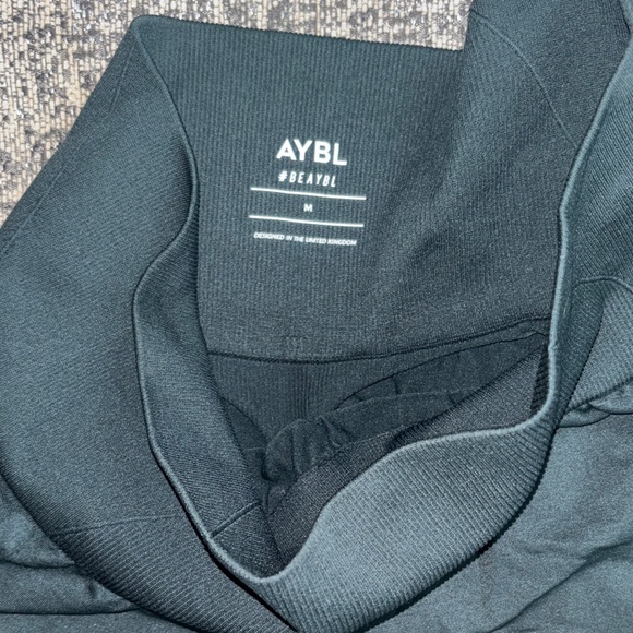 AYBL Dark Teal Bike Shorts sz Medium Never Worn - Picture 3 of 4